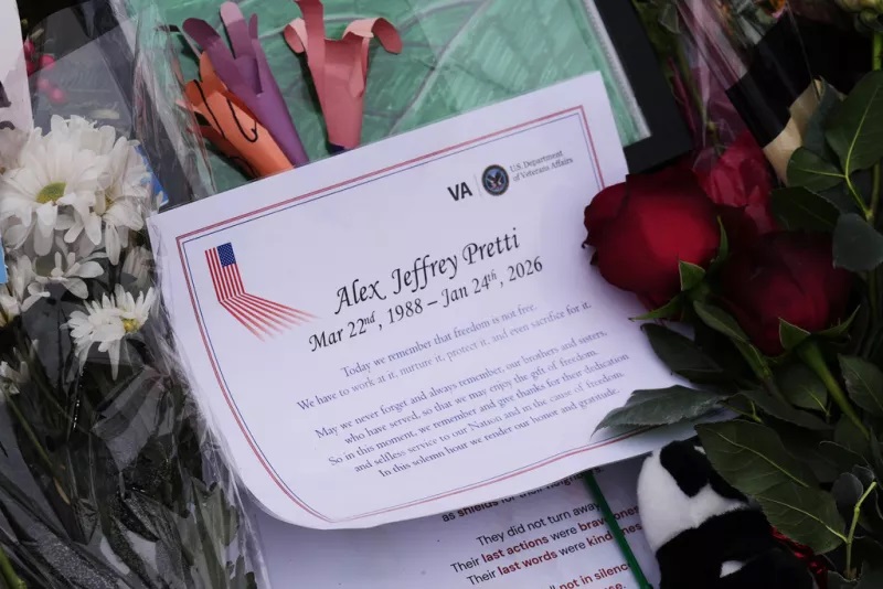 Πένθος και οργή στη Μινεάπολη - «Δεν είναι αυτή η Αμερική»