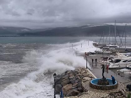 Red Code στην Κρήτη λόγω επιδείνωσης του καιρού - Iσχυρές βροχές και καταιγίδες