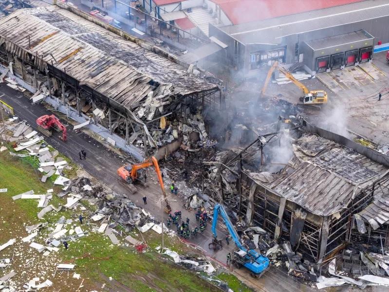 Τραγωδία στα Τρίκαλα: Η διαρροή προπανίου πιθανή εκδοχή για τη φονική έκρηξη - Σε έξελιξη οι έρευνες