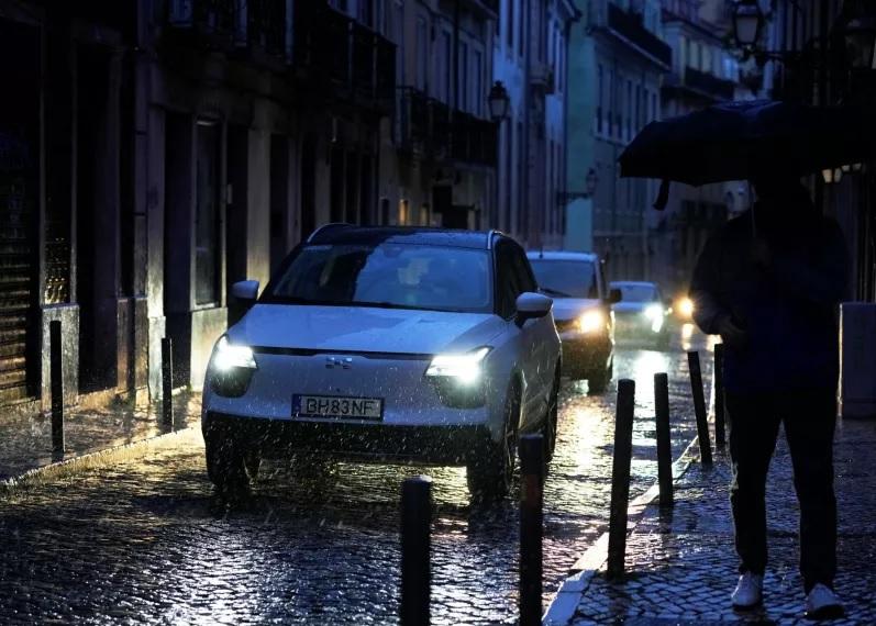 Πορτογαλία: Τουλάχιστον 4 νεκροί εξαιτίας της καταγίδας Kristin