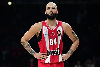 Φουρνιέ στον κόσμο του Ολυμπιακού εν όψει Μπαρτσελόνα: «Να δημιουργήσετε καυτή ατμόσφαιρα»