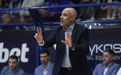 Αιχμές Λυκογιάννη για τη διαιτησία: «Αν δείτε το φύλλο αγώνα...»