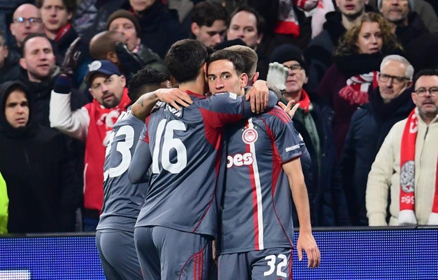 Σεντερφορίσια κεφαλιά ο Έσε, προβάδισμα ξανά για Ολυμπιακό