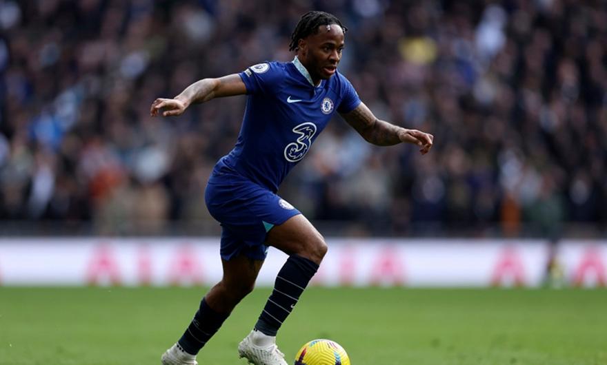 Η Τσέλσι... απαλλάχθηκε από το συμβόλαιο του Στέρλινγκ - Λάμβανε τα περισσότερα δίχως να προσφέρει!