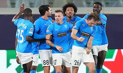 Πάφος-Σλάβια Πράγας