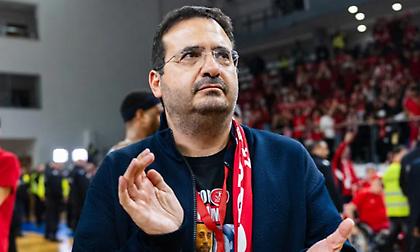 Το τρολάρισμα του προέδρου της Χάποελ στη Μονακό: «Αν μας δώσετε μερικούς παίκτες, είμαι πρόθυμος να βοηθήσω»