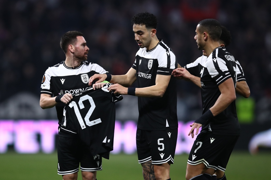 ΠΑΟΚ: Σκόραρε στη Λιόν και δεν πανηγύρισε ο Γιακουμάκης - Η αφιέρωση στους αδικοχαμένους