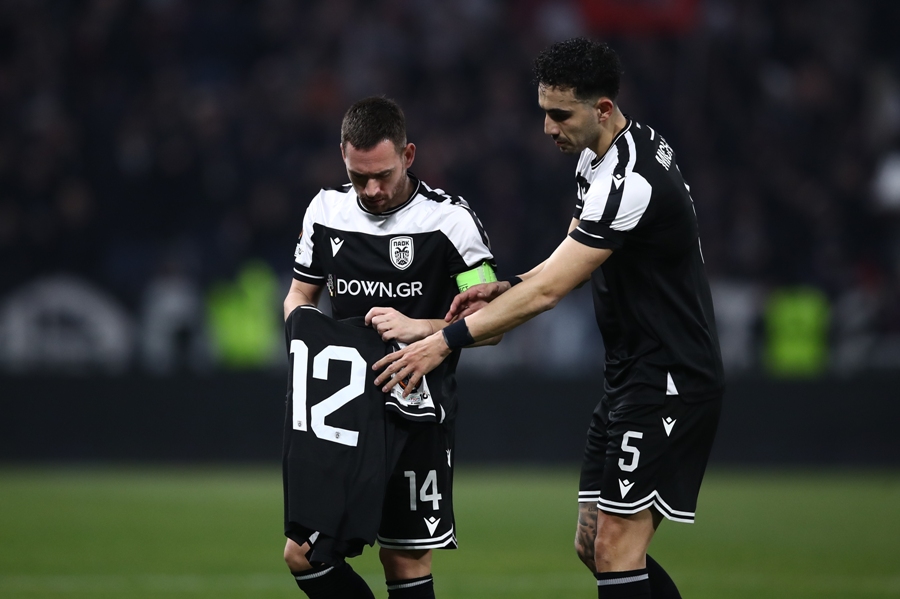 ΠΑΟΚ: Σκόραρε στη Λιόν και δεν πανηγύρισε ο Γιακουμάκης - Η αφιέρωση στους αδικοχαμένους