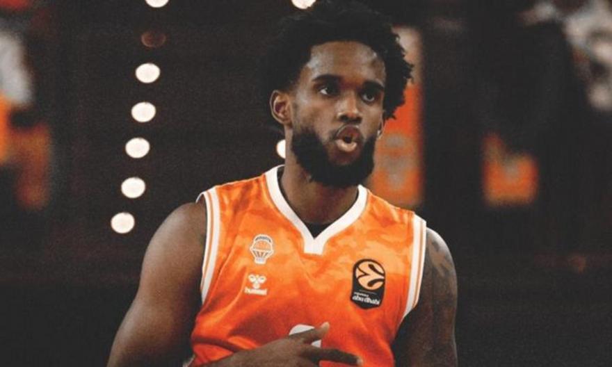 Έκανε την ανατροπή με Μακάμπι και παρέμεινε τετράδα η Βαλένθια