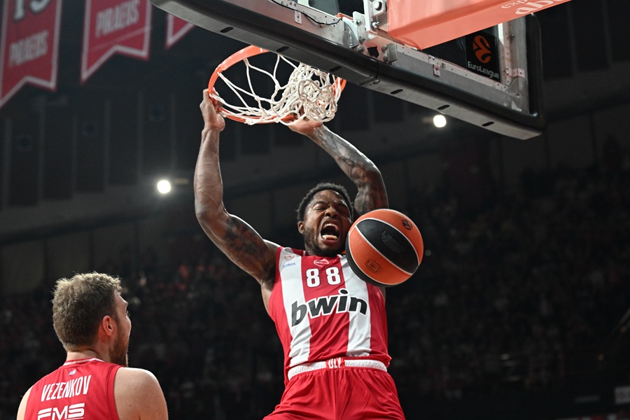 Μπάσκετ… Ναν χωρίς Ναν ο Παναθηναϊκός, «ληστεία» ο Ολυμπιακός