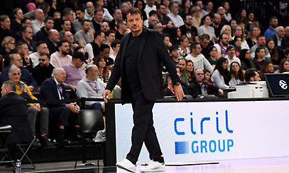 Αταμάν: «Κυριαρχήσαμε όμως κάναμε γελοία λάθη στο τέλος - Κάποιοι παίκτες έκαναν ντροπιαστικό παιχνίδι»