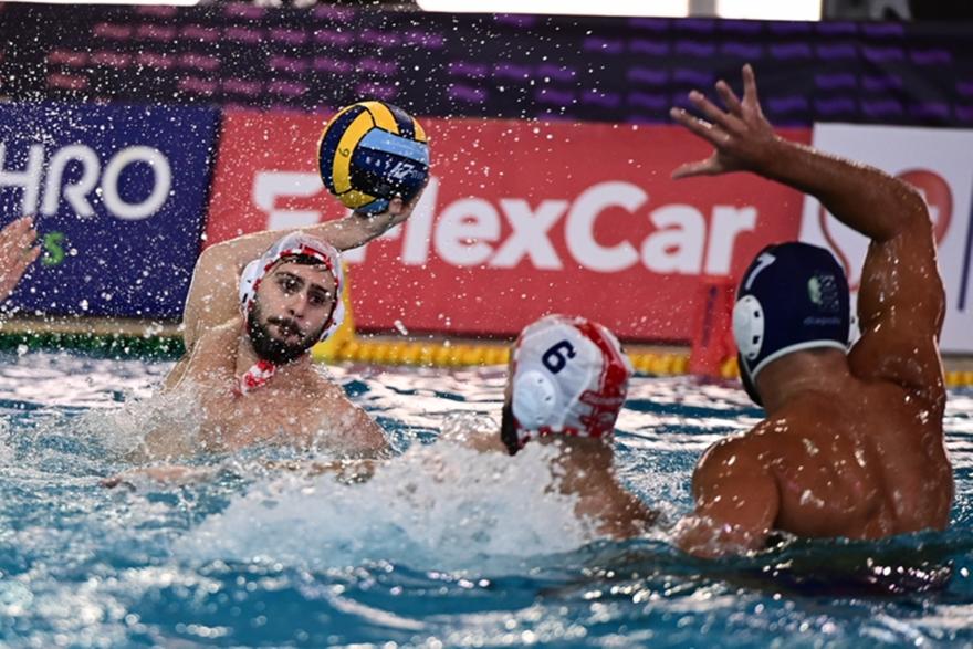 Έπνιξε και τον Υδραϊκό ο Ολυμπιακός διευρύνοντας το αήττητο σερί του