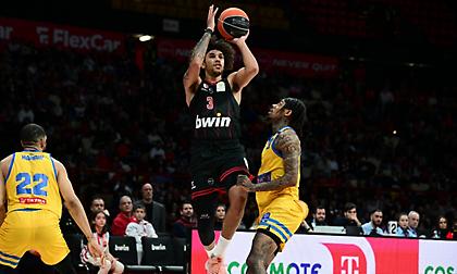 Τα highlights από τη νίκη του Ολυμπιακού επί του Περιστερίου στο ΣΕΦ