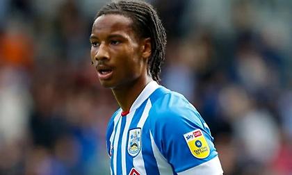 Αθανασίου: «Υπάρχουν λίγες πιθανότητες ακόμη για Καμαρά, φαβορί ο Ερνάντεθ - Για αυτό θέλει Σισοκό ο Μπενίτεθ»