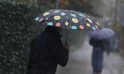 Έκτακτο δελτίο ΕΜΥ: Ισχυρές βροχές με διάρκεια την Κυριακή - Πού θα είναι έντονα τα φαινόμενα