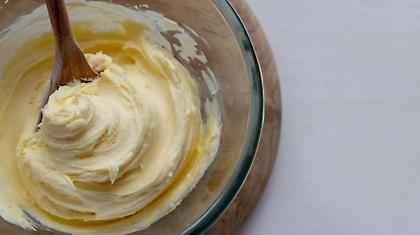 Πιστολάκι μαλλιών: Ο αναπάντεχος τρόπος να σώσεις μία αποτυχημένη βουτυρόκρεμα