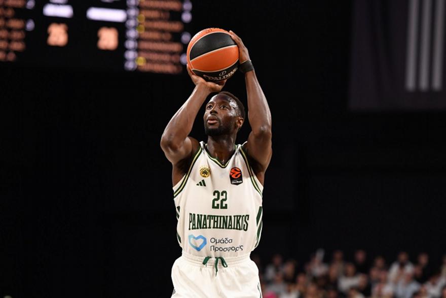 Τζέριαν Γκραντ: Το «ρομπότ» που επέστρεψε στις… εργοστασιακές ρυθμίσεις