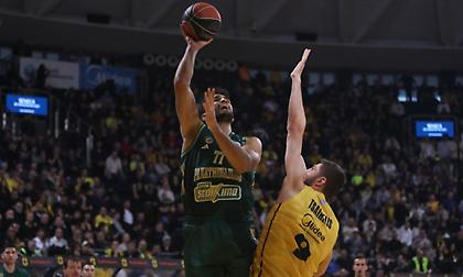 Απρόοπτο στον Παναθηναϊκό: Ενοχλήσεις στον δεξιό προσαγωγό για Γιούρτσεβεν