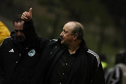 Mπενίτεθ: «Έγινε πιο εύκολο με την αποβολή - Χαρούμενος με την απόδοση των παικτών μου»