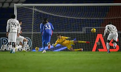 Ελπίζει για Ευρώπη η Εστορίλ, συντριβή για Ρίο Αβε