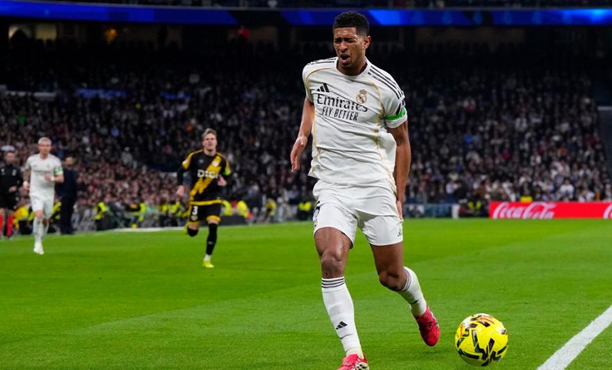 Τραυματίστηκε και αποχώρησε με κλάματα μετά από 10' ο Μπέλιγχαμ