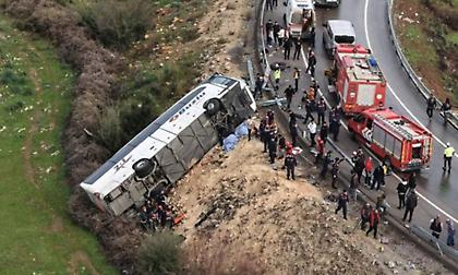 Τουρκία: 16 νεκροί και 30 τραυματίες σε δύο τροχαία δυστυχήματα