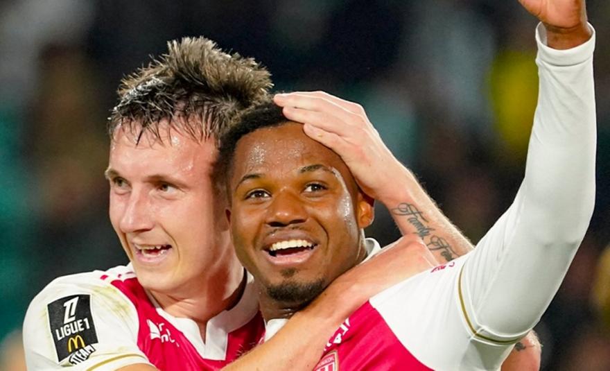 Η Ρεν πλήρωσε τα... σπασμένα και δέχθηκε τεσσάρα στο Μονακό!