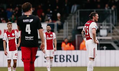 Από το κακό στο... χειρότερο ο Άγιαξ, «κόλλησε» στην έδρα της Εξέλσιορ