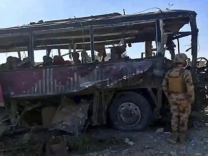 Πακιστάν: Πάνω από 100 νεκροί σε επιθέσεις αυτονομιστών στο Βελουχιστάν