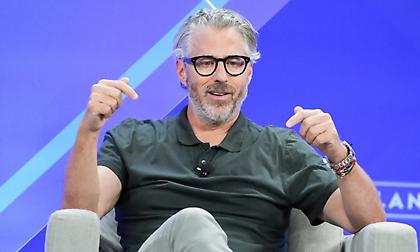 Ο Βάσερμαν ζήτησε συγγνώμη για την εμπλοκή του στην «υπόθεση Έπσταϊν»