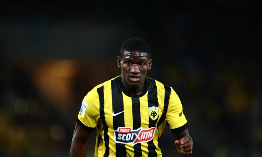 Με Ζίνι και Γκατσίνοβιτς η ενδεκάδα της ΑΕΚ κόντρα στον Ολυμπιακό