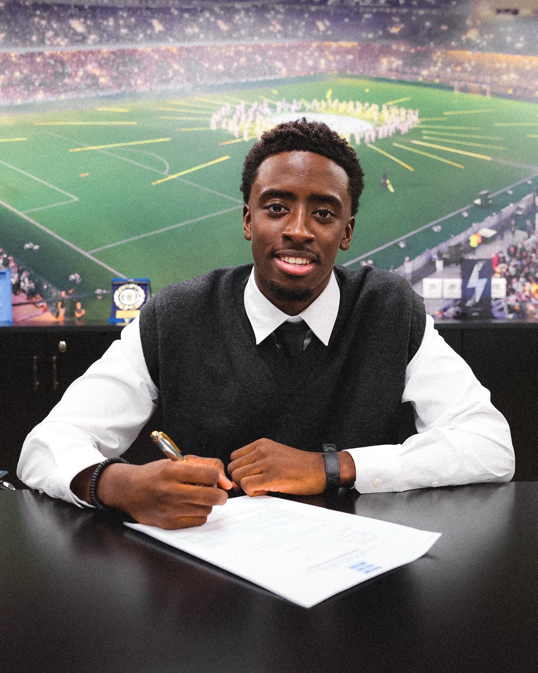 ΑΕΚ: Οι πρώτες φωτογραφίες του Σαχαμπό με τα κιτρινόμαυρα