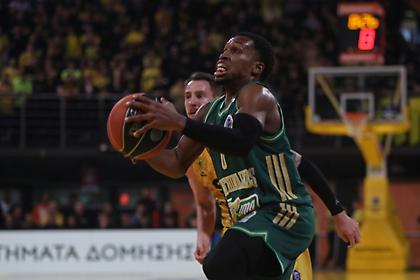 Αταμάν και Σορτς: Η στατιστική ανάγνωση μιας σχέσης σε κρίση