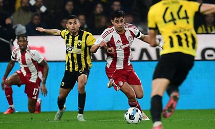 Το πρέσινγκ του Ολυμπιακού που δυσκόλεψε την ΑΕΚ και η νίκη που χάθηκε στο… παρά ένα