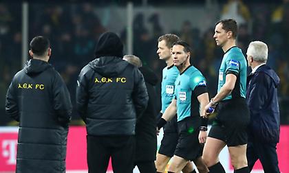 Τσακίρης: «Καθαρή αποβολή Ποντένσε και ανύπαρκτο πέναλτι - Ίσως ήθελαν ''Χ'' για άλλους λόγους οι Ολλανδοί»