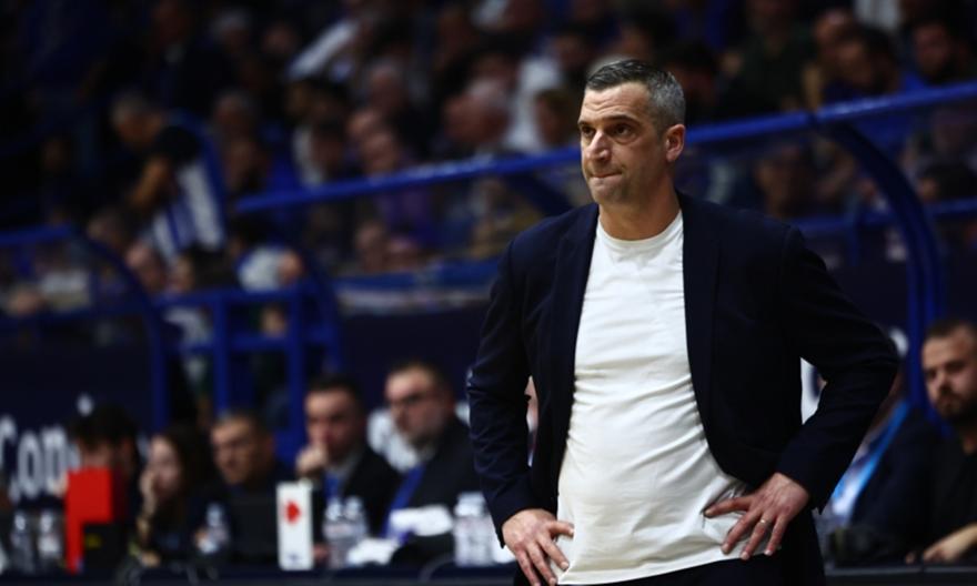 Παπανικολόπουλος: «Όλα κρίθηκαν σε μισό λεπτό, ήταν έκπληξη η απόδοση των παικτών»