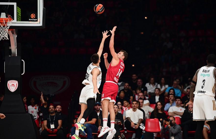 Ζέρβας: «Αν νικήσει στο Ντουμπάι, δύσκολα δεν θα πάρει πλεονέκτημα ο Ολυμπιακός»