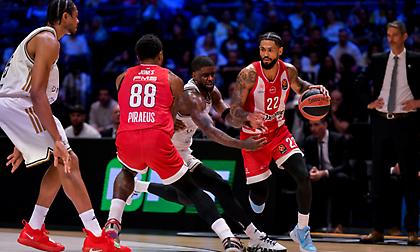 Ντόρσεϊ στο sport-fm.gr: «Ξεκινήσαμε άσχημα το παιχνίδι και αυτό μας επηρέασε» - Τι είπε για την αγκαλιά με Μπαρτζώκα