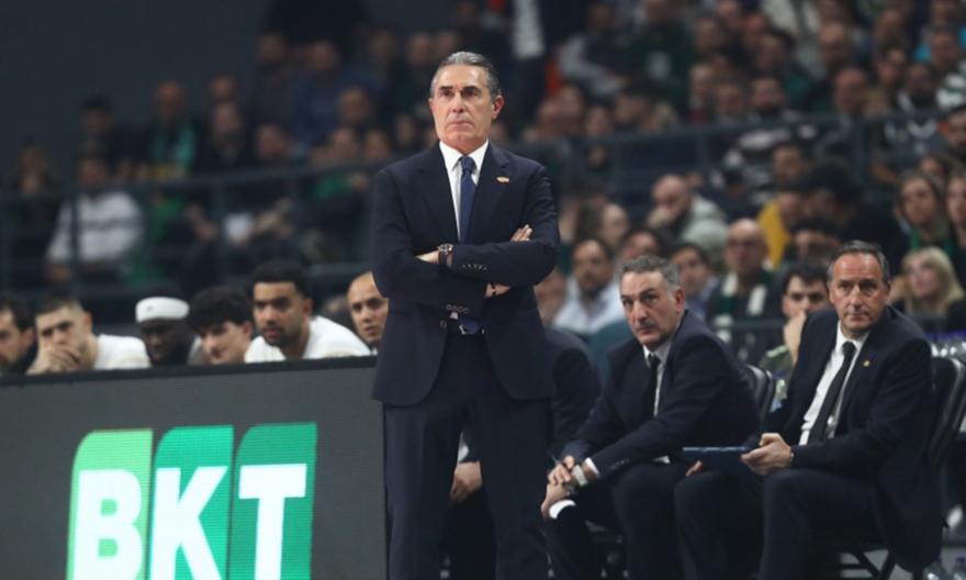 Σκαριόλο: «Ο Παναθηναϊκός έπαιξε με περηφάνια, αλλά δεν περιμέναμε τόσο κακή απόδοση των διαιτητών»