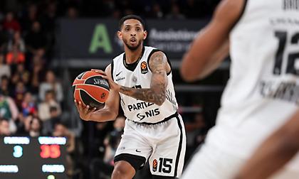 Κάμερον Πέιν: «Ακόμη δεν έχω συνηθίσει τη διαιτησία στην Ευρώπη»