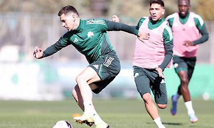 Παναθηναϊκός: Έξι απόντες, πρώτη προπόνηση για Ερνάντεθ - Κλειστά χαρτιά από Μπενίτεθ, δεν ανακοίνωσε αποστολή