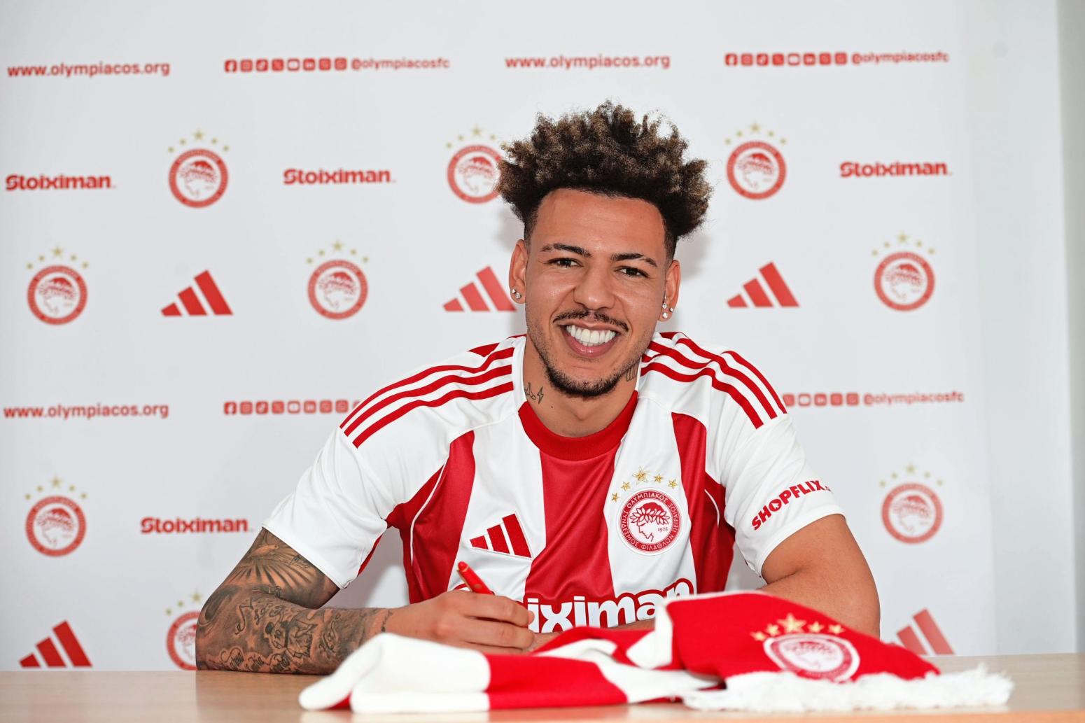 Ολυμπιακός: Ανακοίνωσε τον Κλέιτον