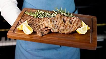 Δάφνη: Για ελληνική κουζίνα στο διαχρονικό εστιατόριο του Περιστερίου