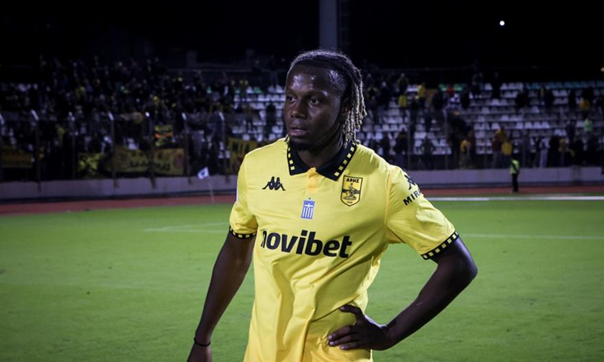 Άρης: Μέρος του προγράμματος ο Χόνγκλα, προπονήθηκαν κανονικά Μεντίλ και Καντεβέρε