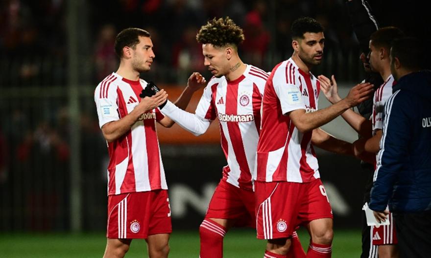 Ντεμπούτο για τον Κλέιτον με τα «ερυθρόλευκα»