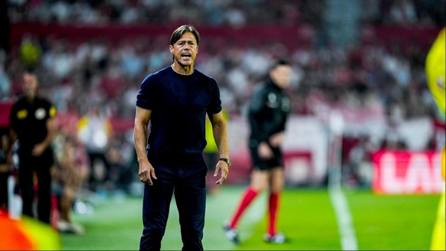 Κορδόν: «Έχουμε απόλυτη εμπιστοσύνη στον Αλμέιδα, όλη η Σεβίλλη τον στηρίζει πλήρως»