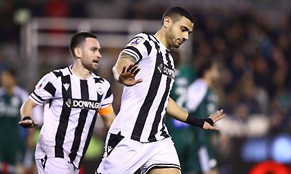 Το πέναλτι του Γιακουμάκη και η φοβερή επέμβαση του Τσιφτσή: Έτσι πέρασε από τη Λεωφόρο ο ΠΑΟΚ