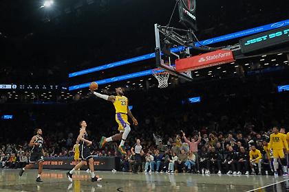 ΛεΜπρόν και Ντόντσιτς «καθάρισαν» τους Νετς