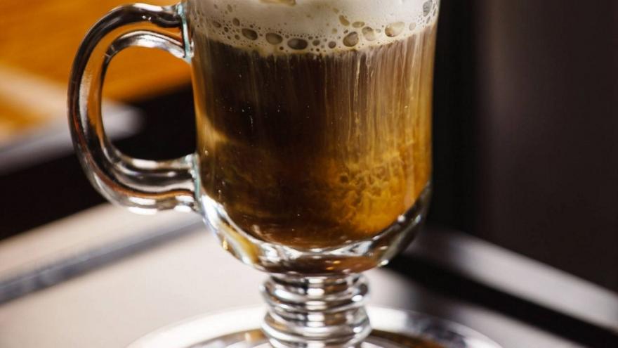 Spanish coffee: Κάτι ανάμεσα σε καφέ, κοκτέιλ και... επιδόρπιο