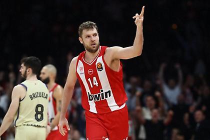 Βεζένκοφ: «Το μόνο που με νοιάζει όταν ακούω PIR είναι… PIRAEUS - Πρόκληση το Final Four στην έδρα του αντιπάλου»